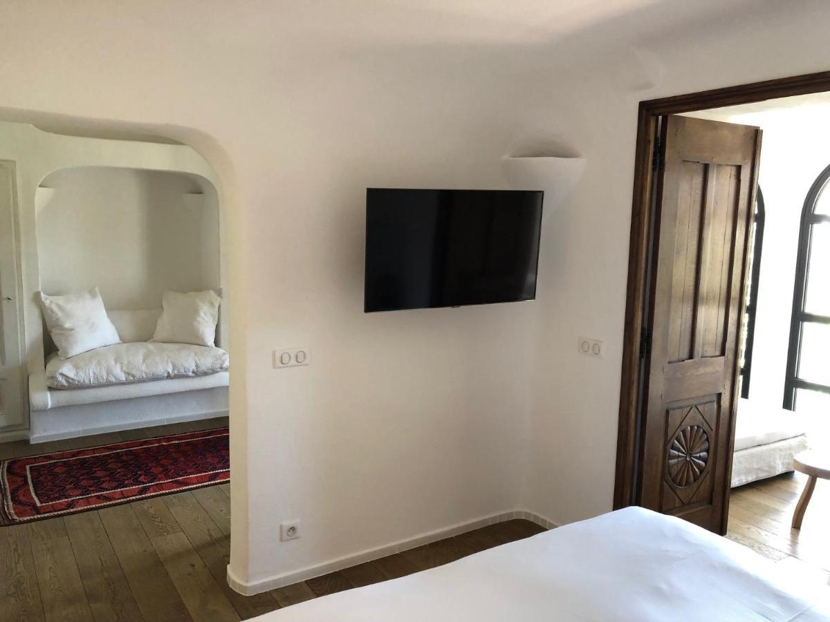 Grand Hotel De Cala Rossa & Spa Nucca Kültér fotó